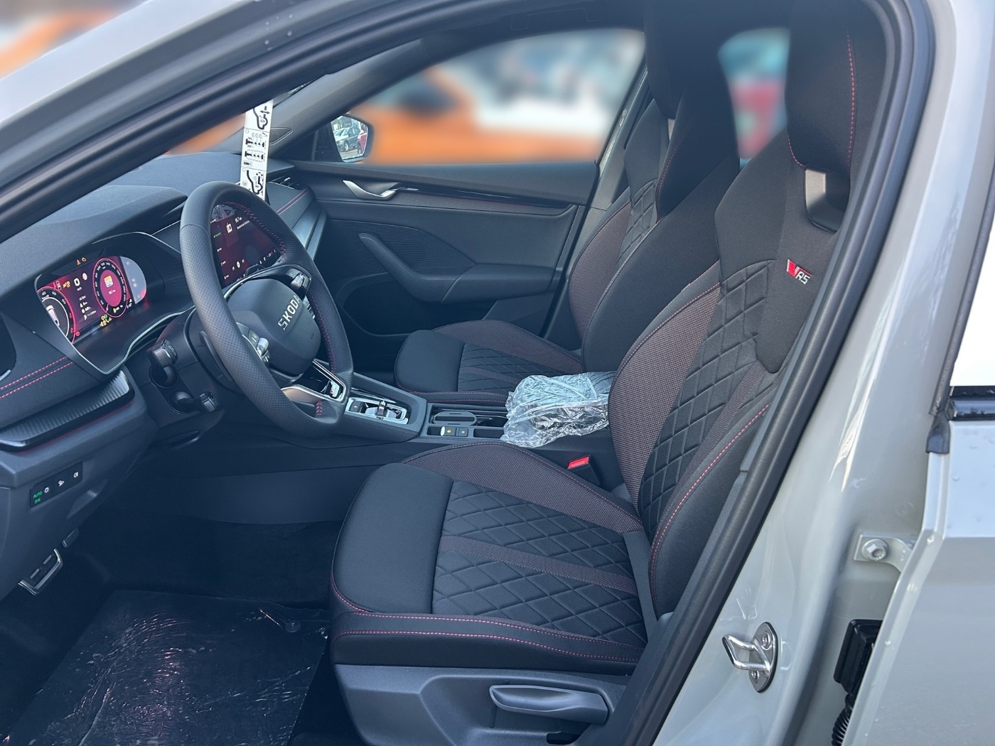 Škoda Octavia Combi 2.0 TSI RS DSG LM Navi SportS. ACC Bild 7