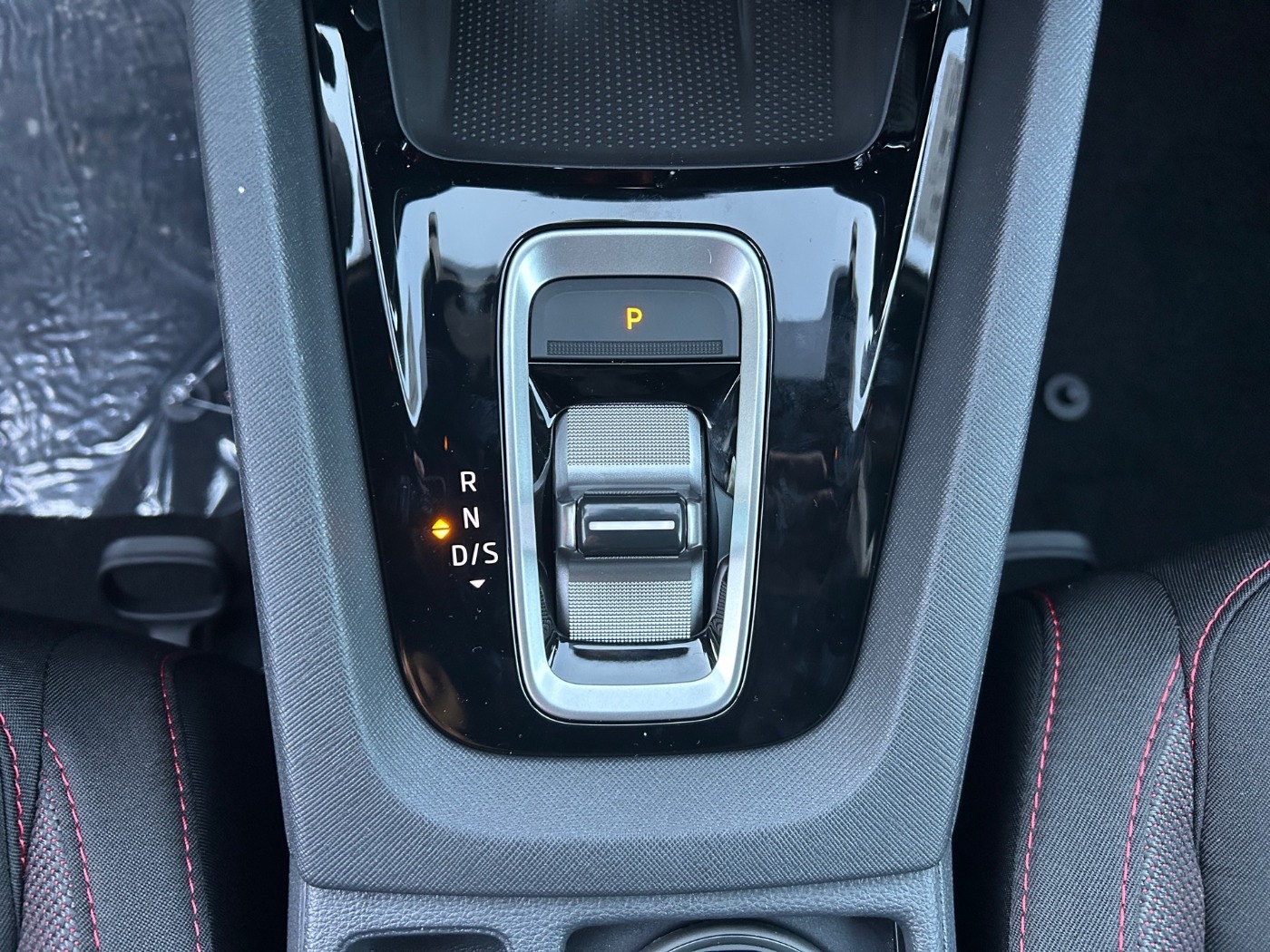 Škoda Octavia Combi 2.0 TSI RS DSG LM Navi SportS. ACC Bild 17