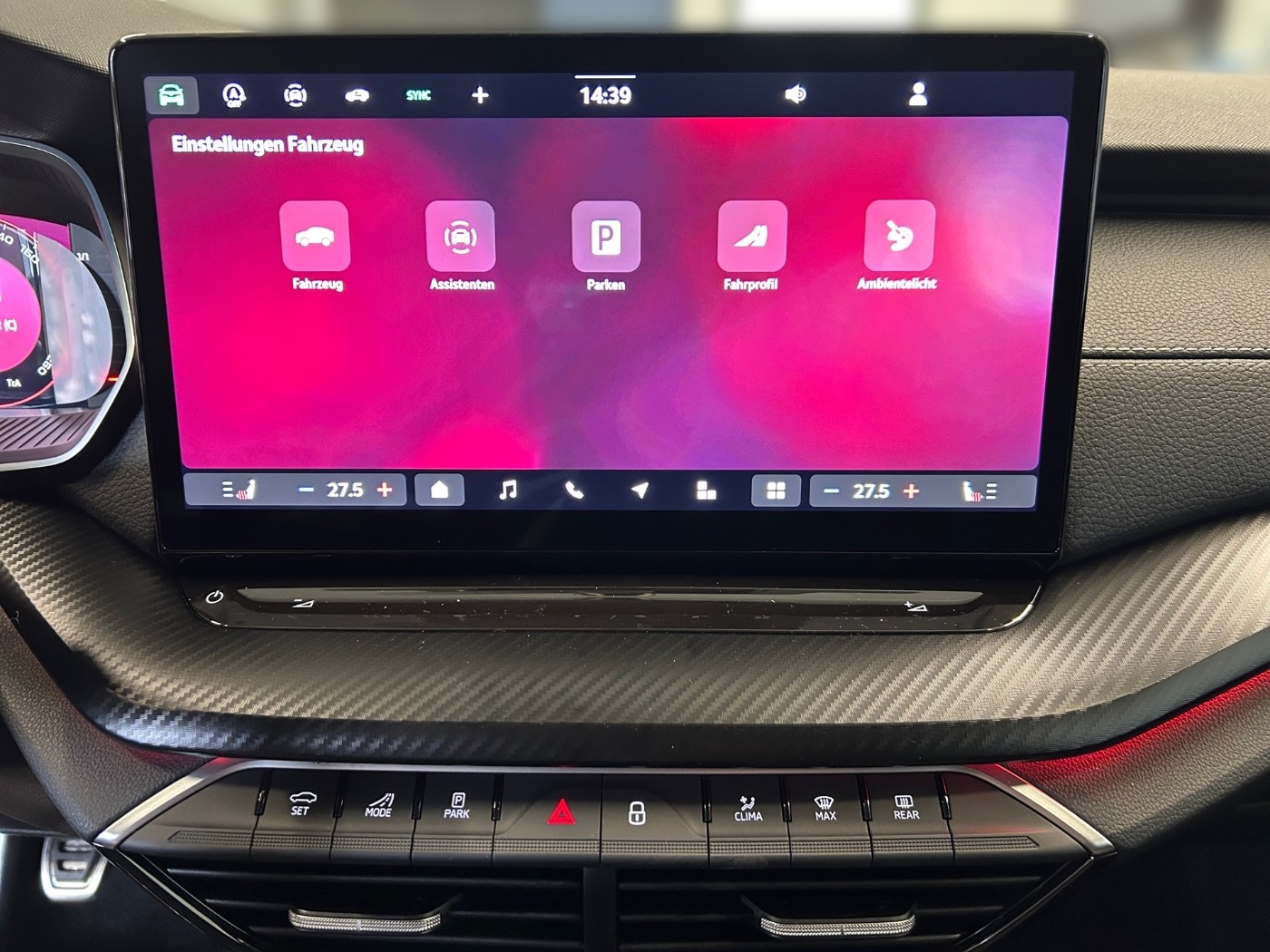 SKODA Octavia Combi 1.5 TSI Sportline Navi AHZV ACC Bild 9