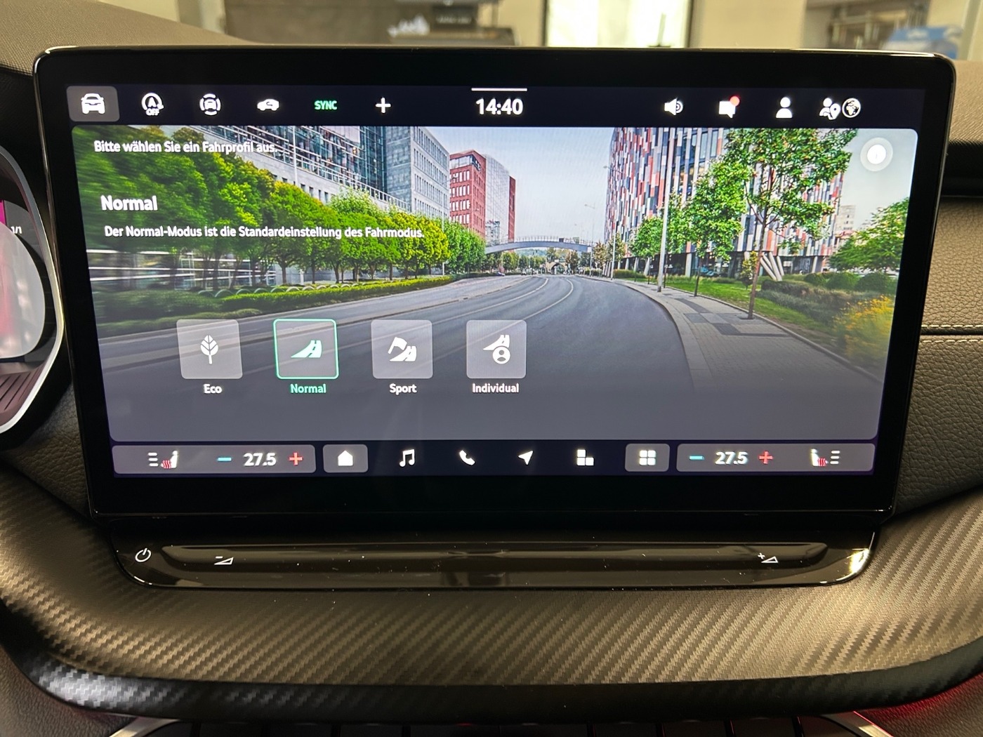 SKODA Octavia Combi 1.5 TSI Sportline Navi AHZV ACC Bild 17