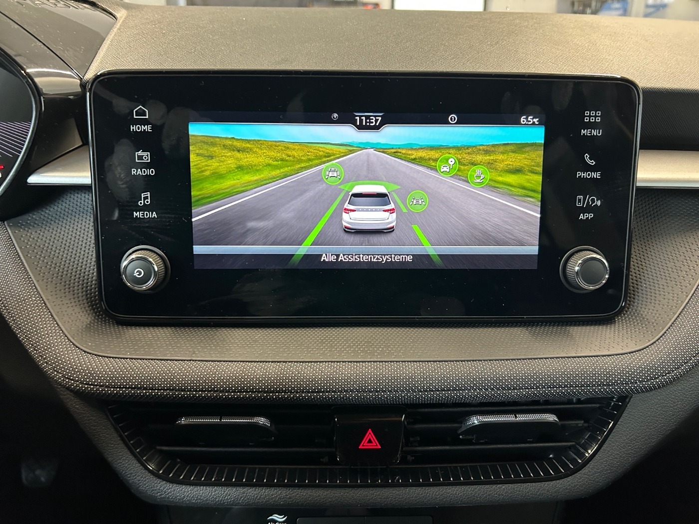 Škoda Fabia 1.0 MPI Selection LM Navi KlimaA beh. FS Bild 13