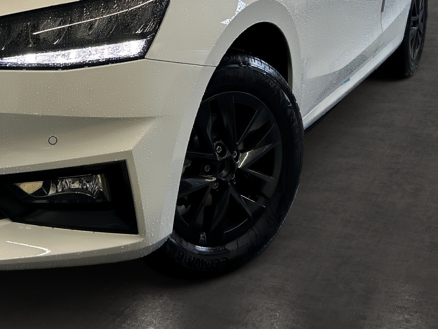 Škoda Fabia 1.0 MPI Selection LM Navi KlimaA beh. FS Bild 6