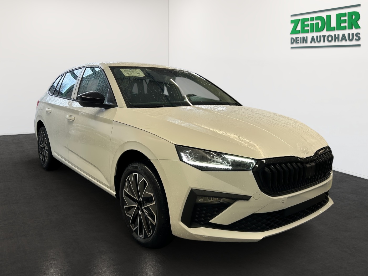 Škoda Scala 1.5 TSI Balance DSG LM Navi Kam. 2xKlima Bild 2