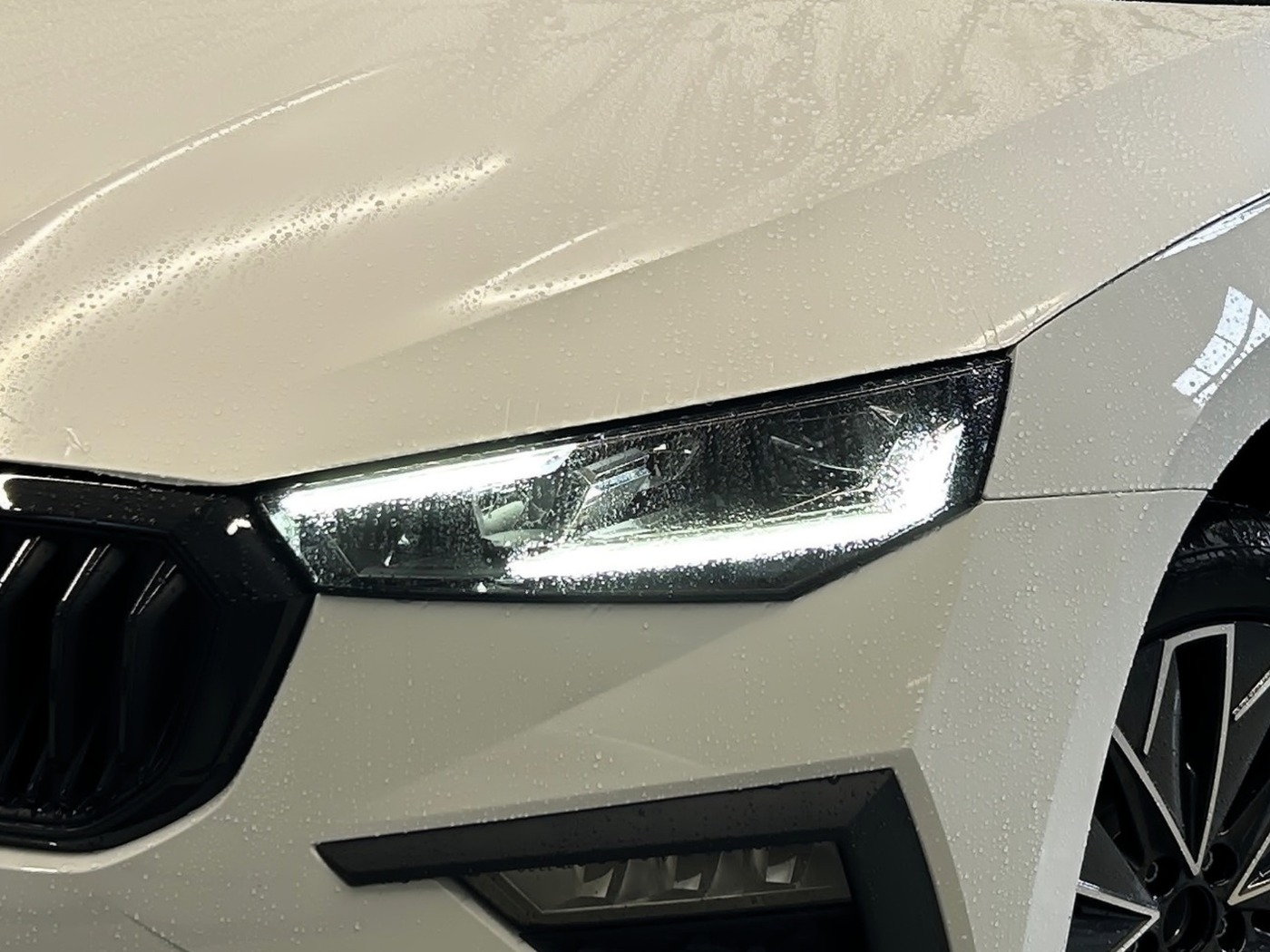 Škoda Scala 1.5 TSI Balance DSG LM Navi Kam. 2xKlima Bild 5