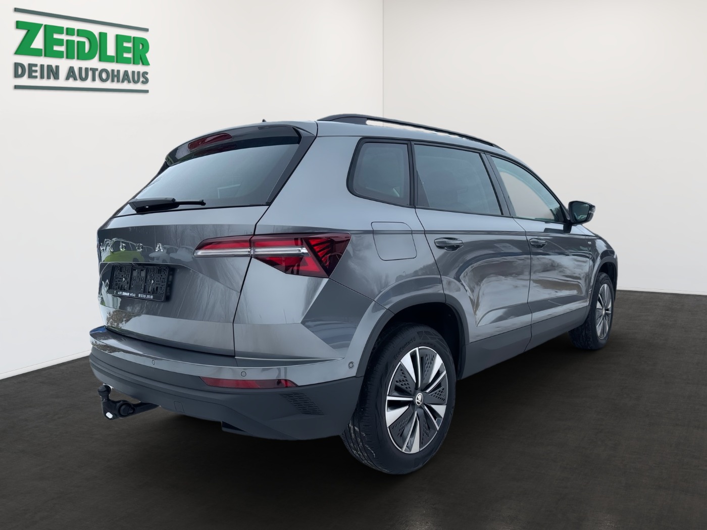 Škoda Karoq 1.5 TSI ACT Tour DSG LM Navi Kam. ParkAss Bild 3