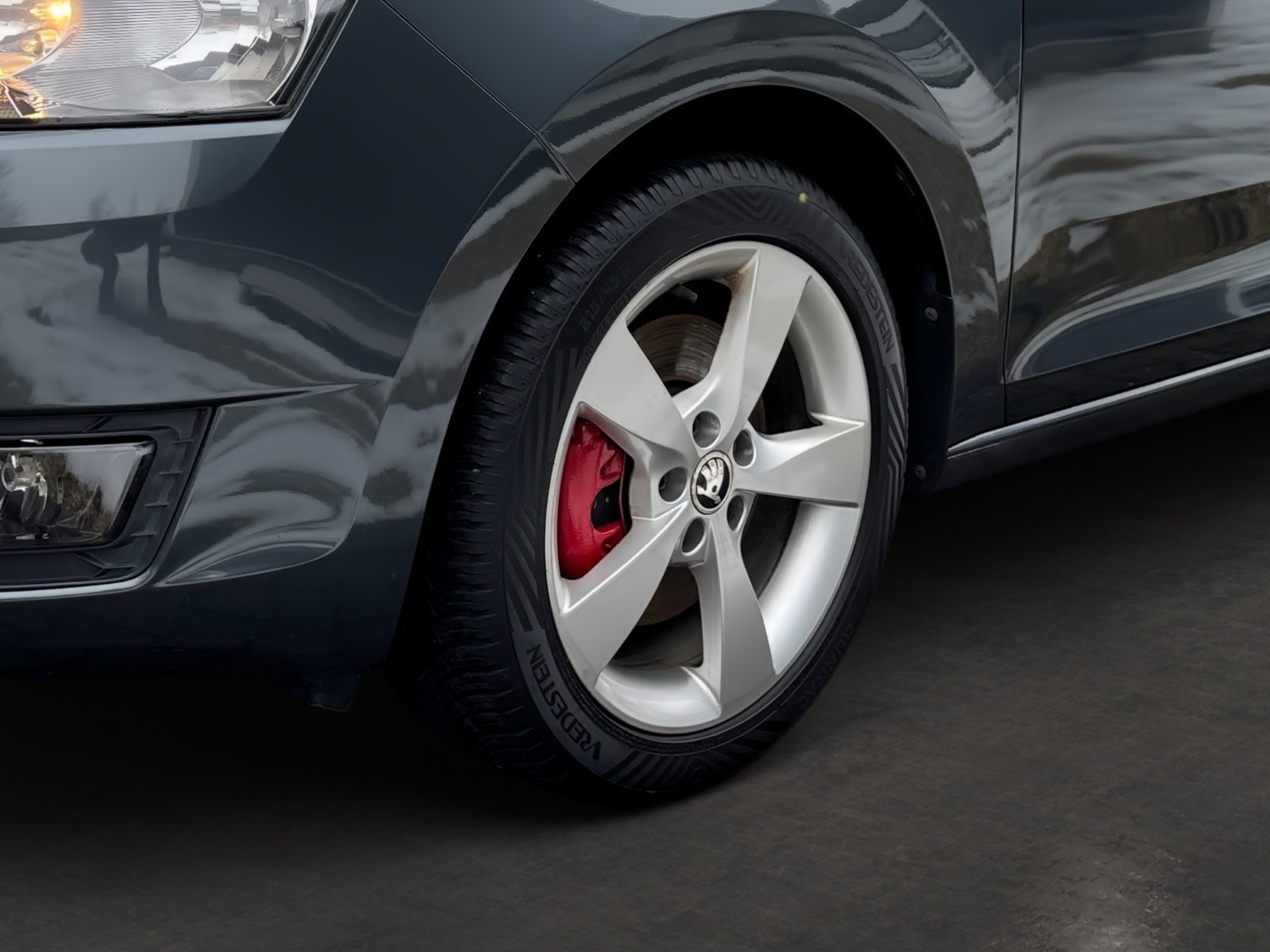 Skoda Rapid 1.2 TSI Spaceback Ambition Pano KlimaA PDC Bild 6