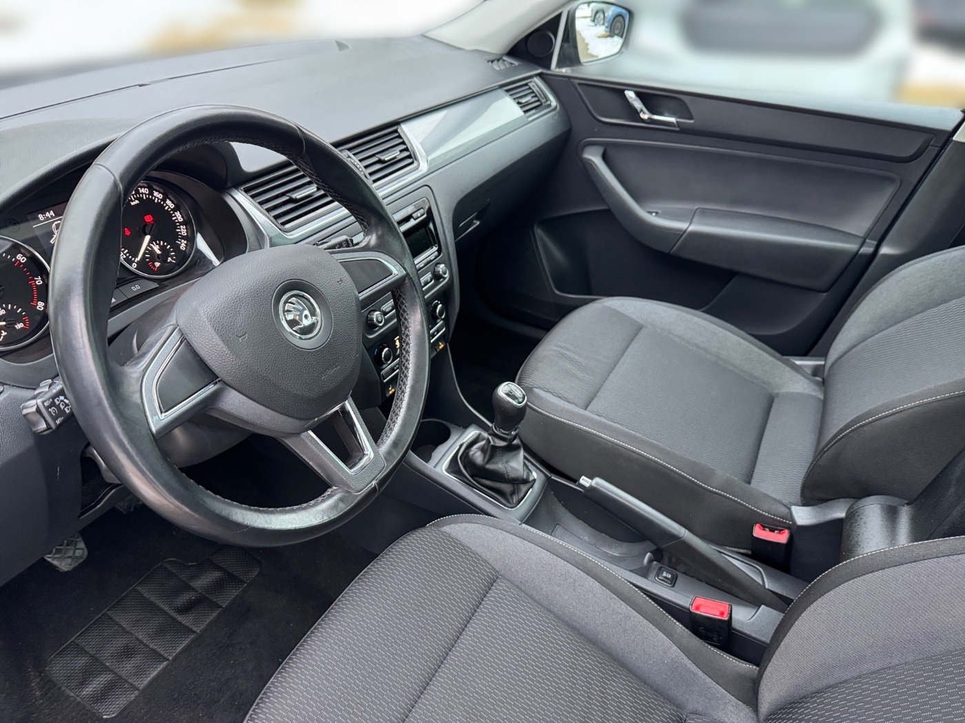 Skoda Rapid 1.2 TSI Spaceback Ambition Pano KlimaA PDC Bild 7