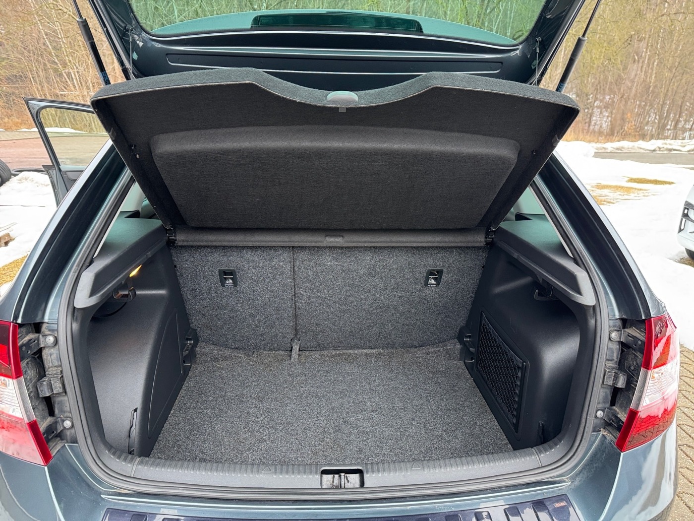 Skoda Rapid 1.2 TSI Spaceback Ambition Pano KlimaA PDC Bild 12