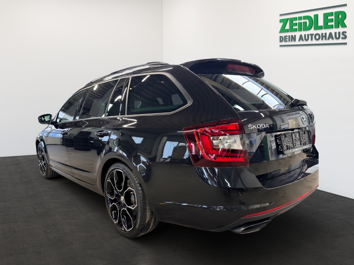 Škoda Octavia Combi 2.0 TSI RS 60 DSG LM Navi Kam. ACC Bild 4