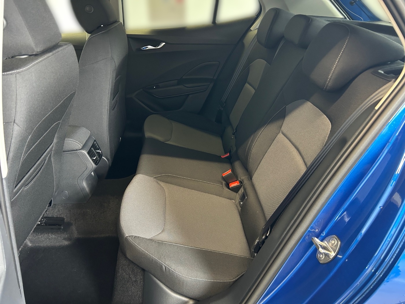 Škoda Fabia 1.0 TSI Tour LM Navi Kam. 2xKlima AHK LED Bild 11