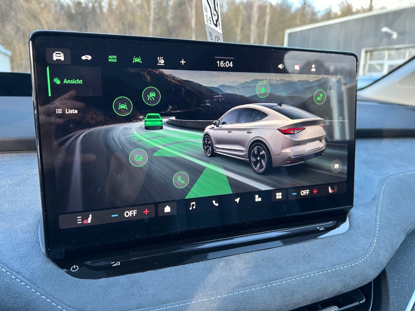 Škoda Enyaq Coup  85 82 kWh Navi Pano Kam. 360 4xSHZ Bild 14