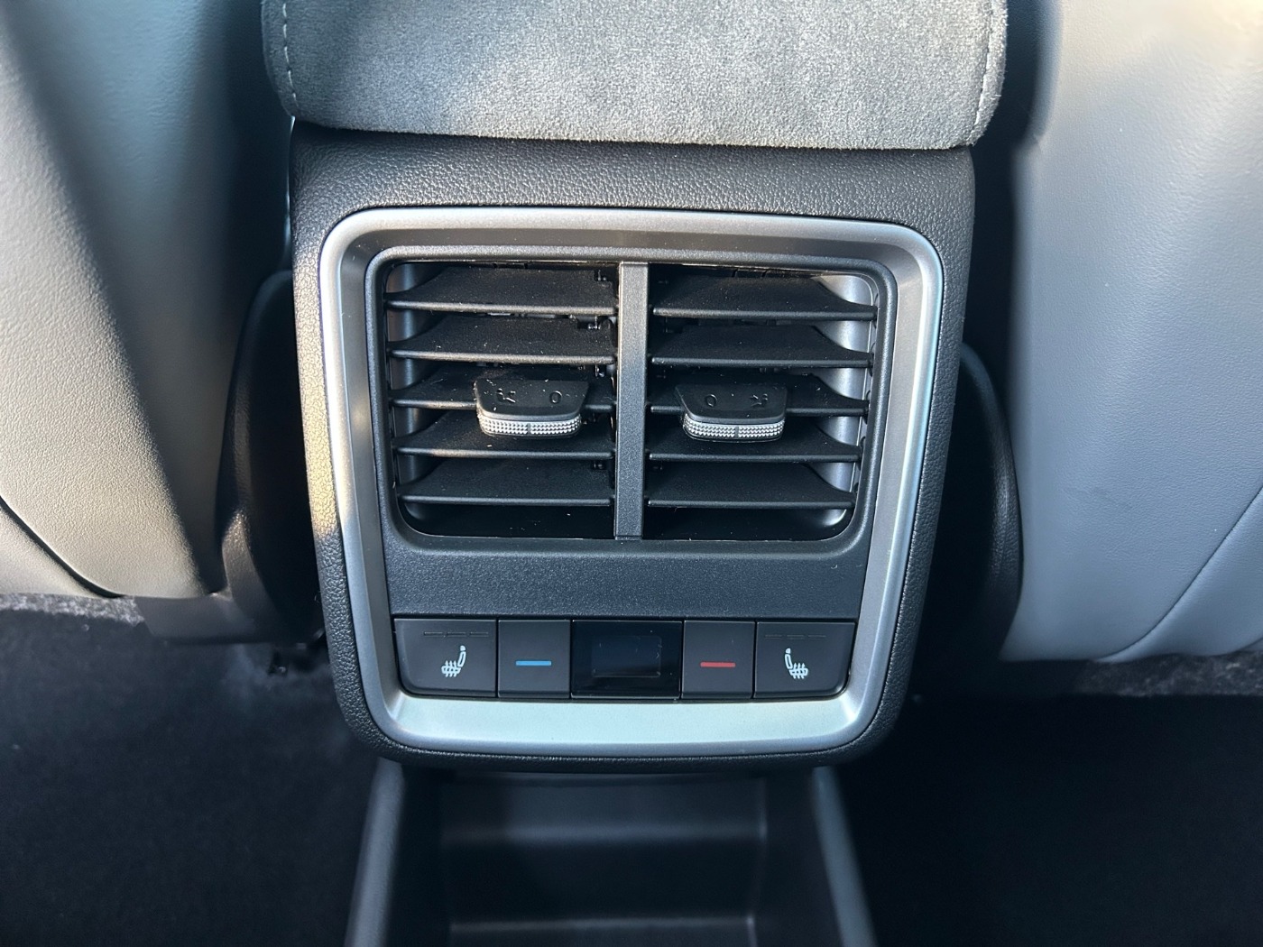 Škoda Enyaq Coup  85 82 kWh Navi Pano Kam. 360 4xSHZ Bild 19