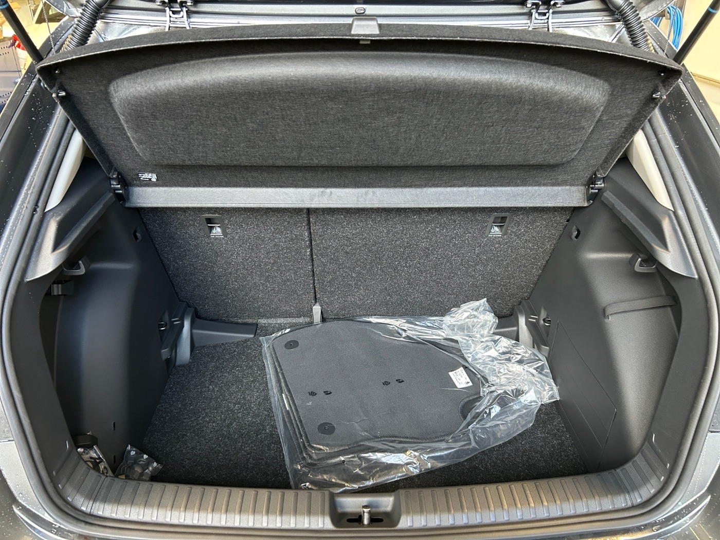 Škoda Fabia 1.0 TSI Essence LM LED PDC SHZ SpurH Bild 12