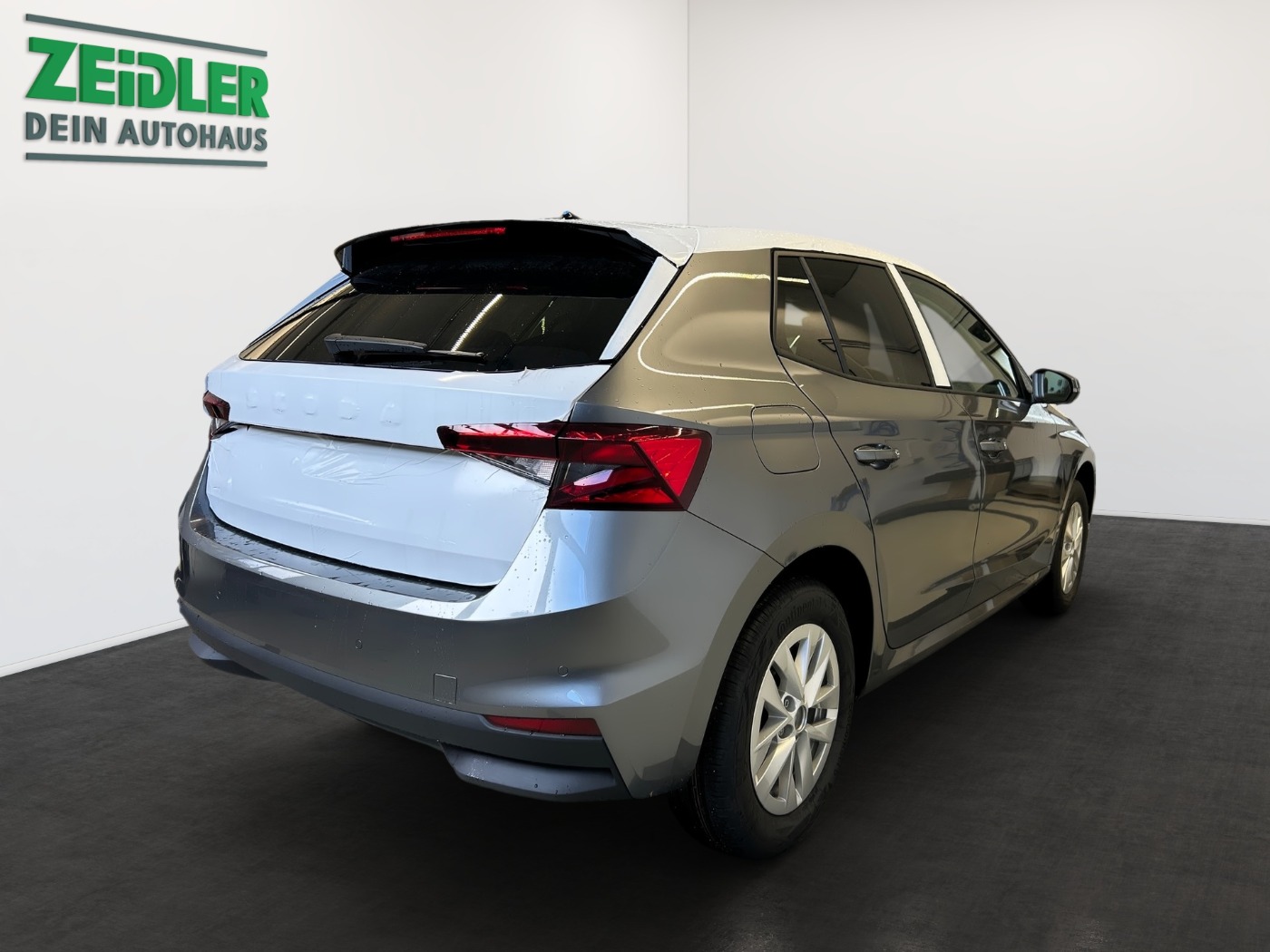 Škoda Fabia 1.0 TSI Essence LM LED PDC SHZ SpurH Bild 3