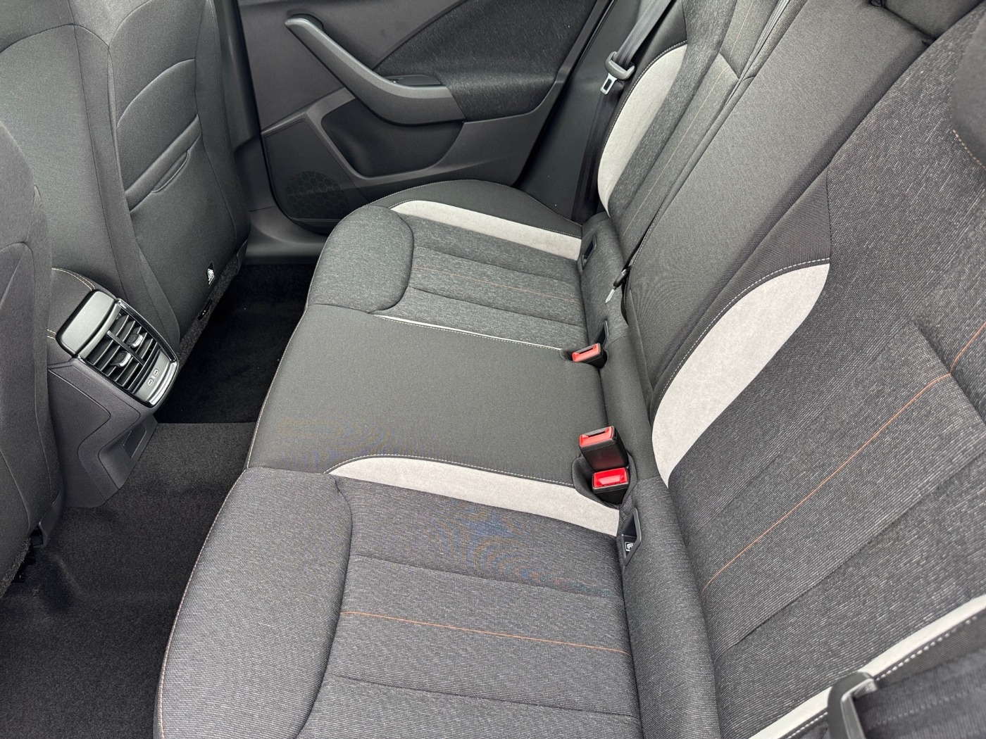 Škoda Kamiq 1.0 TSI Selection Kam. WinterPlus KeyLess Bild 11