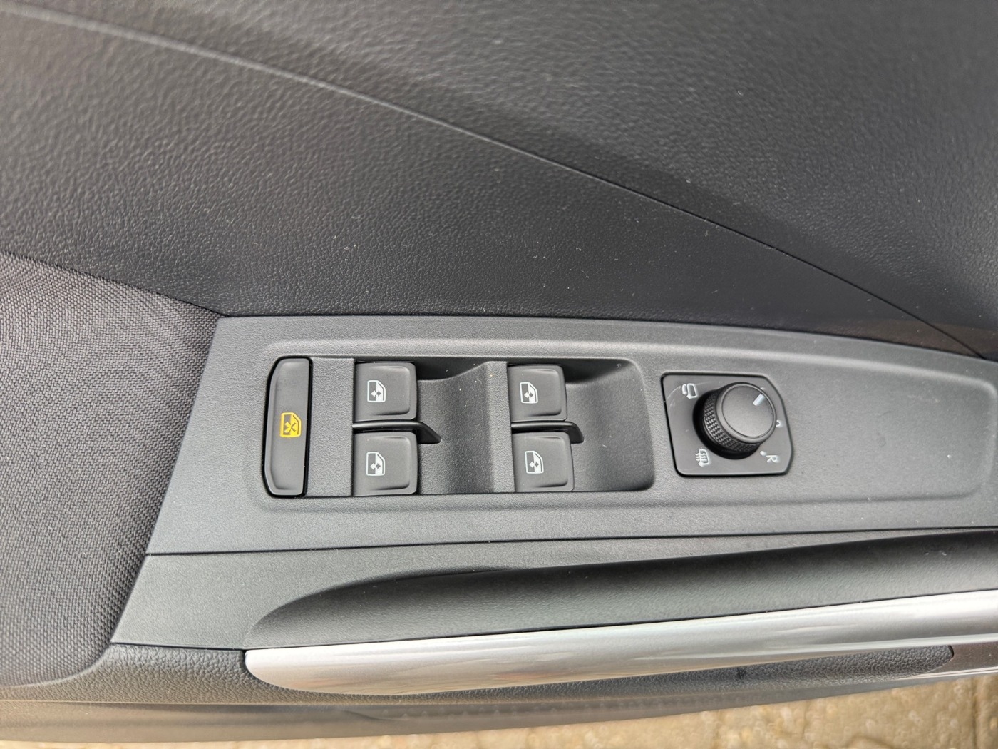 Škoda Fabia 1.0 TSI Tour LM Kam. 2xKlima DynLicht Bild 13