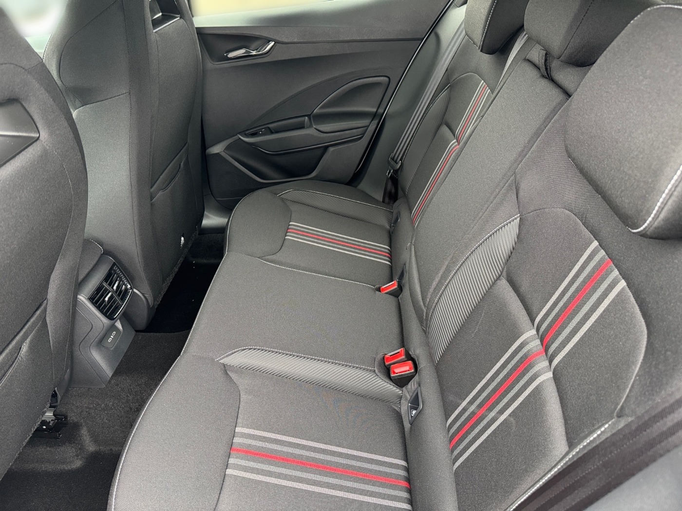 Škoda Fabia 130 1,5 TSI 130 Kw DSG Navi SportS. Kam. Bild 11