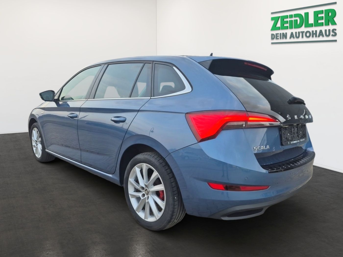 Škoda Scala 1.0 TSI Clever LM Kam. KlimaA LED FS beh. Bild 4