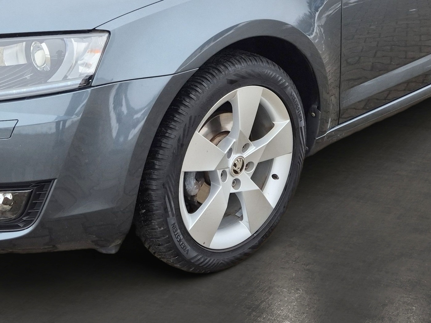 Škoda Octavia Combi 1.2 TSI Style LM 2xKlima Allwetter Bild 6