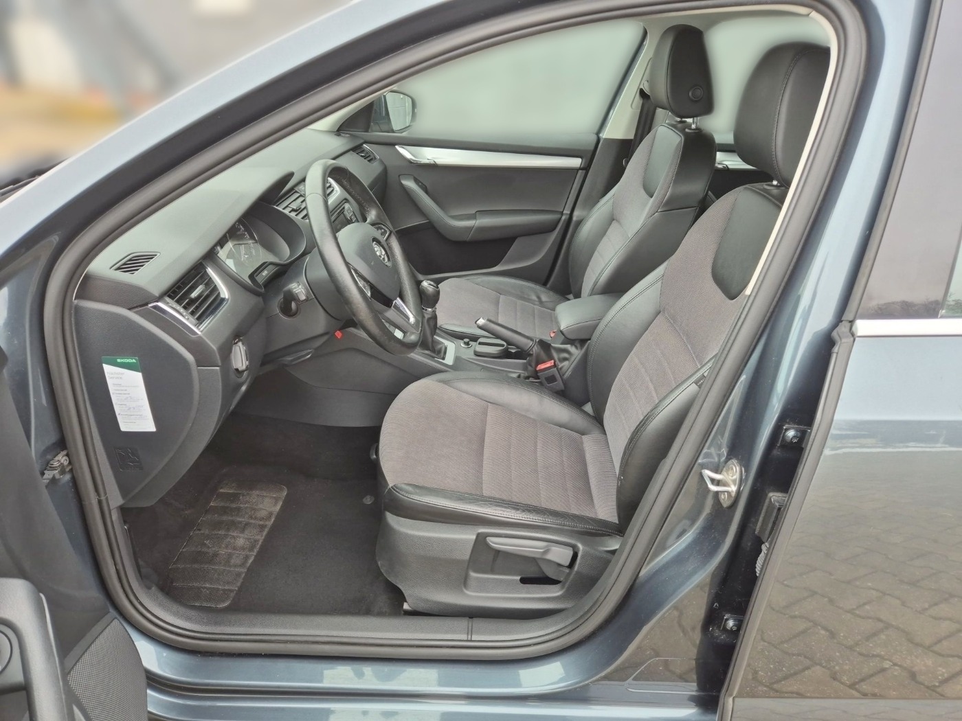 Škoda Octavia Combi 1.2 TSI Style LM 2xKlima Allwetter Bild 7