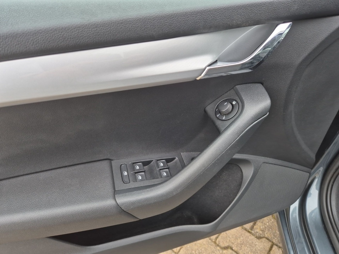 Škoda Octavia Combi 1.2 TSI Style LM 2xKlima Allwetter Bild 8