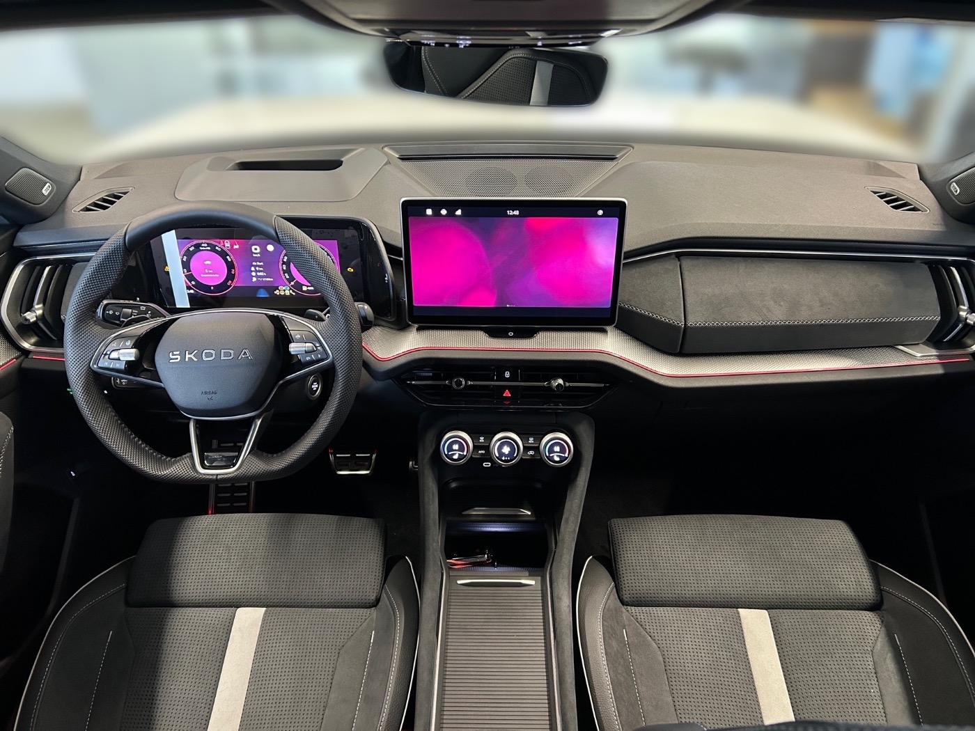 Škoda Kodiaq Sportline 2,0 TSI DSG Navi SportS. ParkAss Bild 8