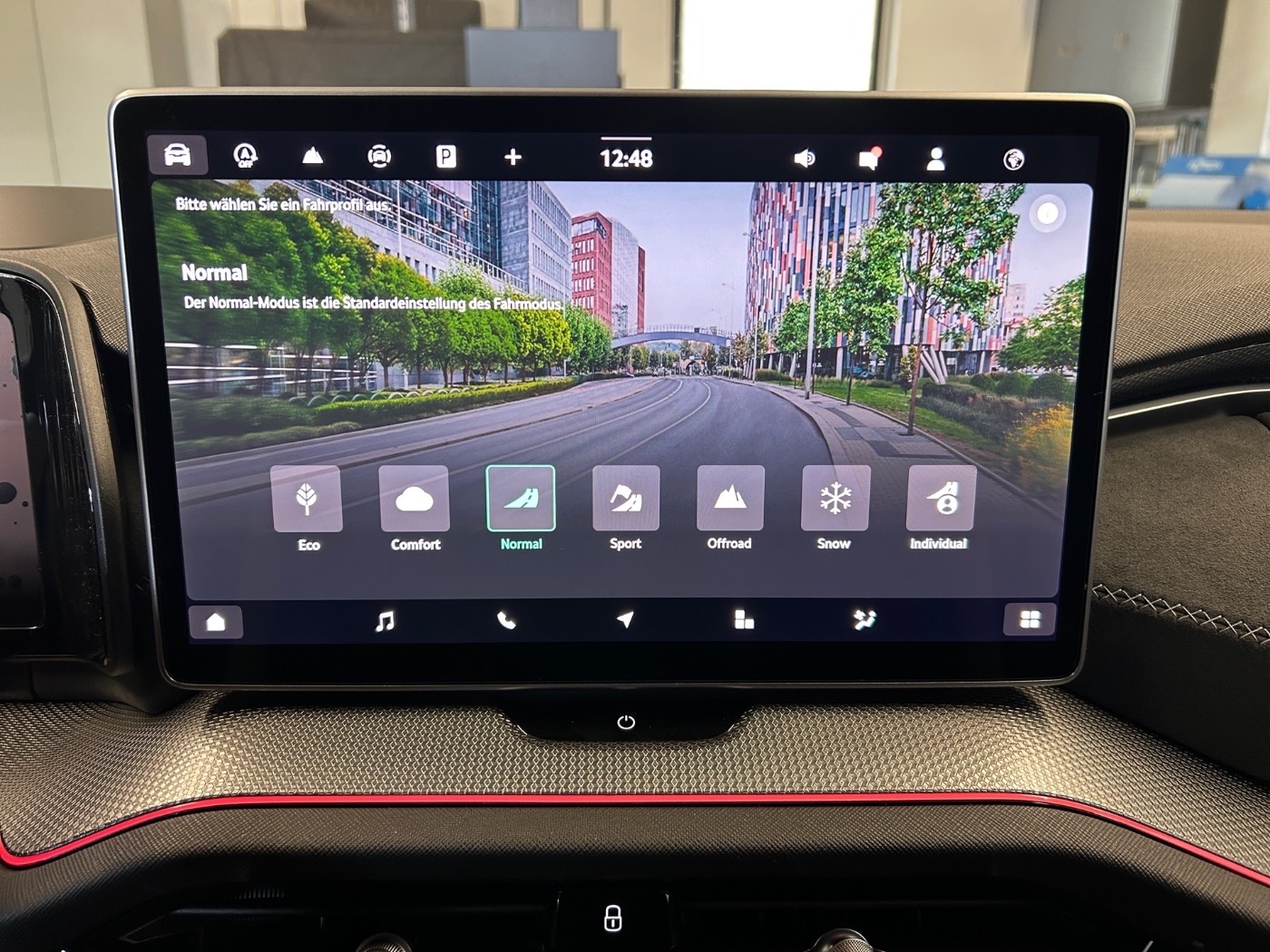 Škoda Kodiaq Sportline 2,0 TSI DSG Navi SportS. ParkAss Bild 16