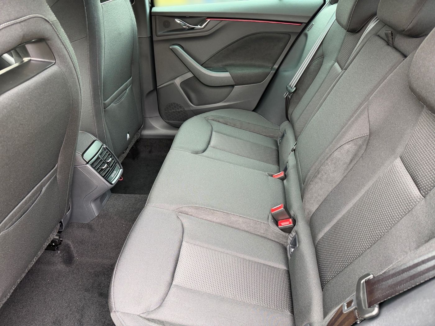 Škoda Kamiq 1.0 TSI Selection LM Kam. Matrix beh. FS Bild 11