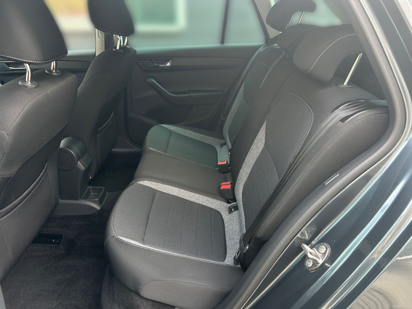 Škoda Fabia Combi 1.0 TSI Drive 125 ACC PDC Climatronic Bild 11