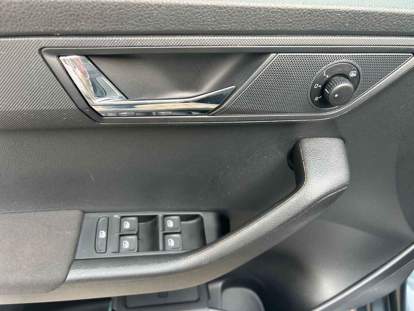 Škoda Fabia Combi 1.0 TSI Drive 125 ACC PDC Climatronic Bild 13