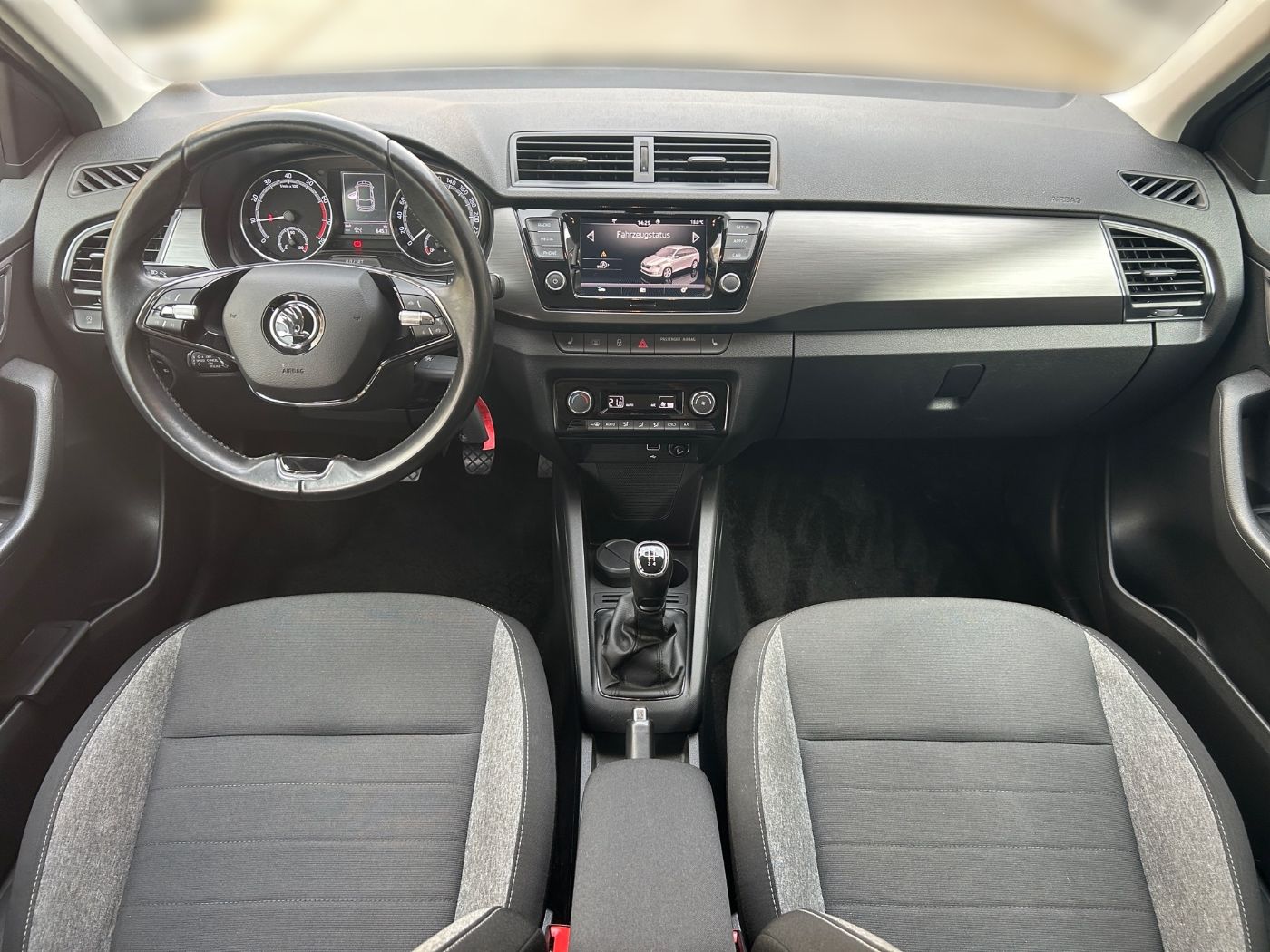 Škoda Fabia Combi 1.0 TSI Drive 125 ACC PDC Climatronic Bild 10