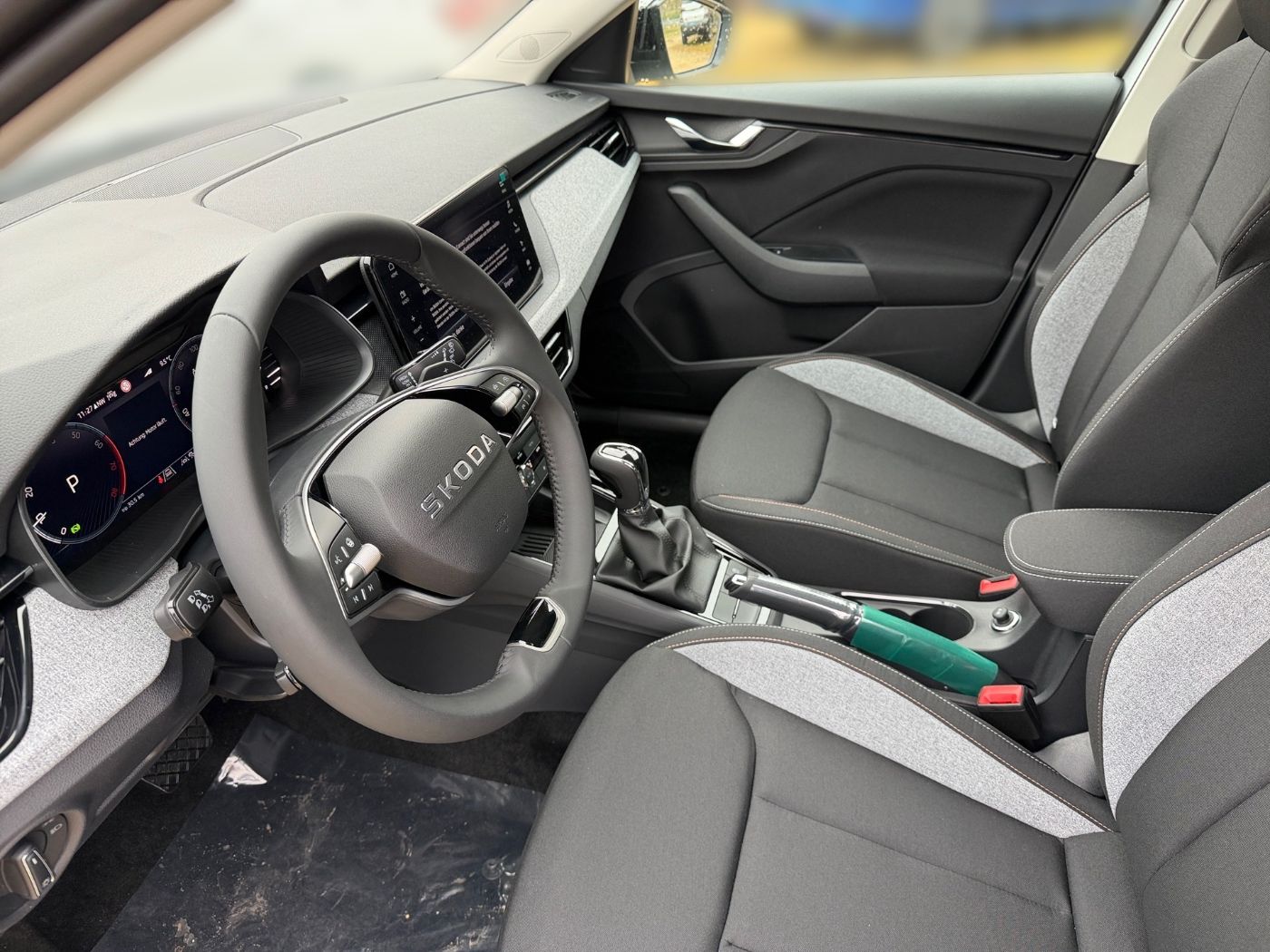 Škoda Kamiq 1.0 TSI Tour DSG LM Navi ACC AHK LED Bild 7