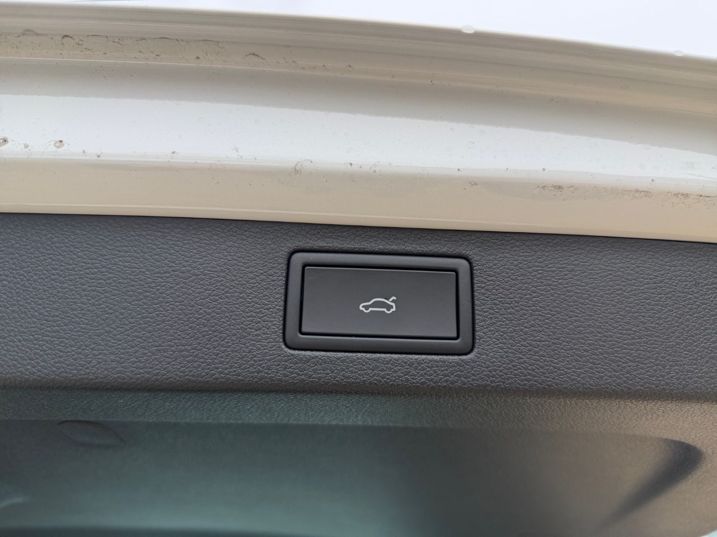 Škoda Kamiq 1.0 TSI Tour DSG LM Navi ACC AHK LED Bild 14