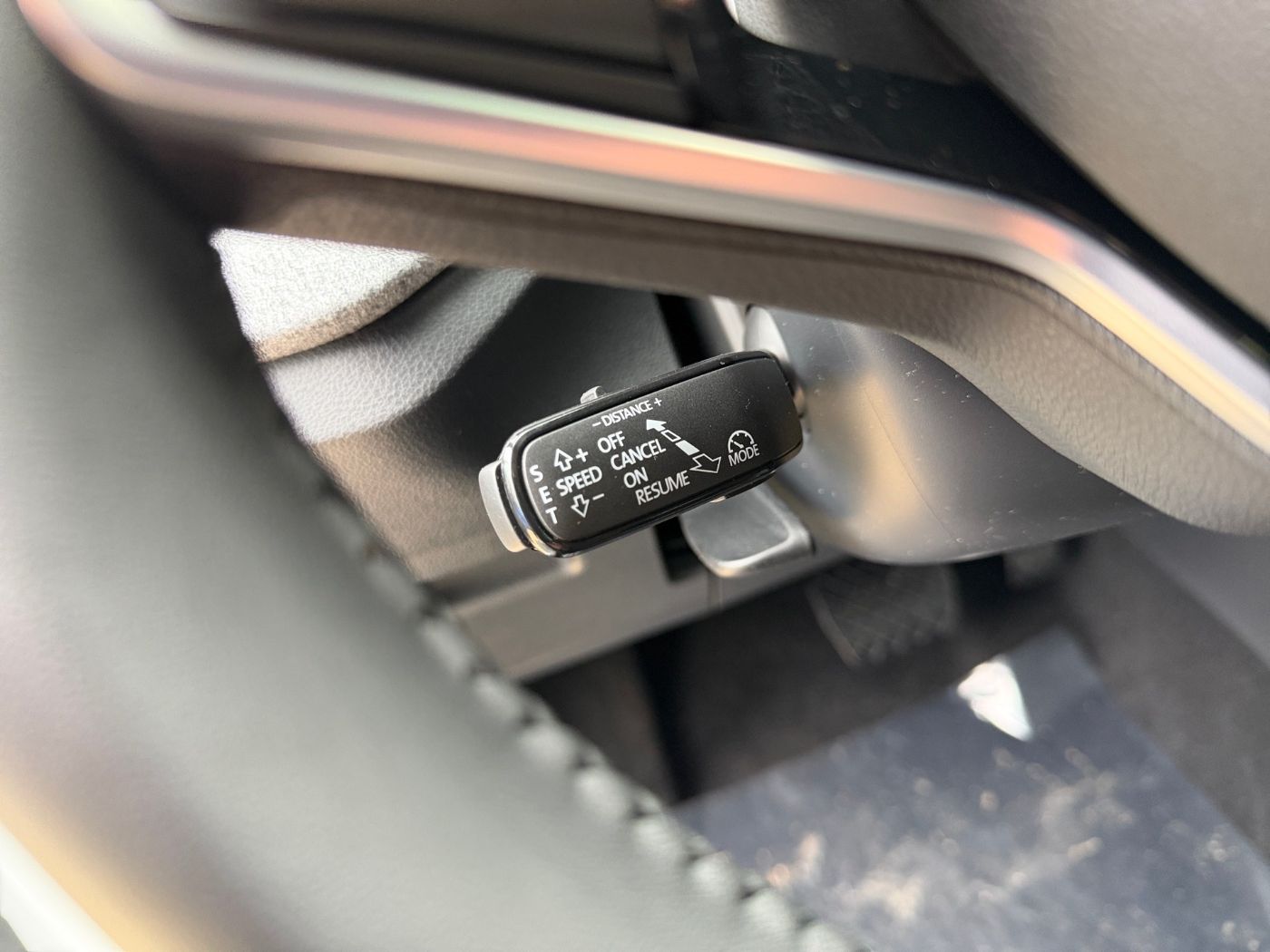 Škoda Kamiq 1.0 TSI Tour DSG LM Navi ACC AHK LED Bild 16