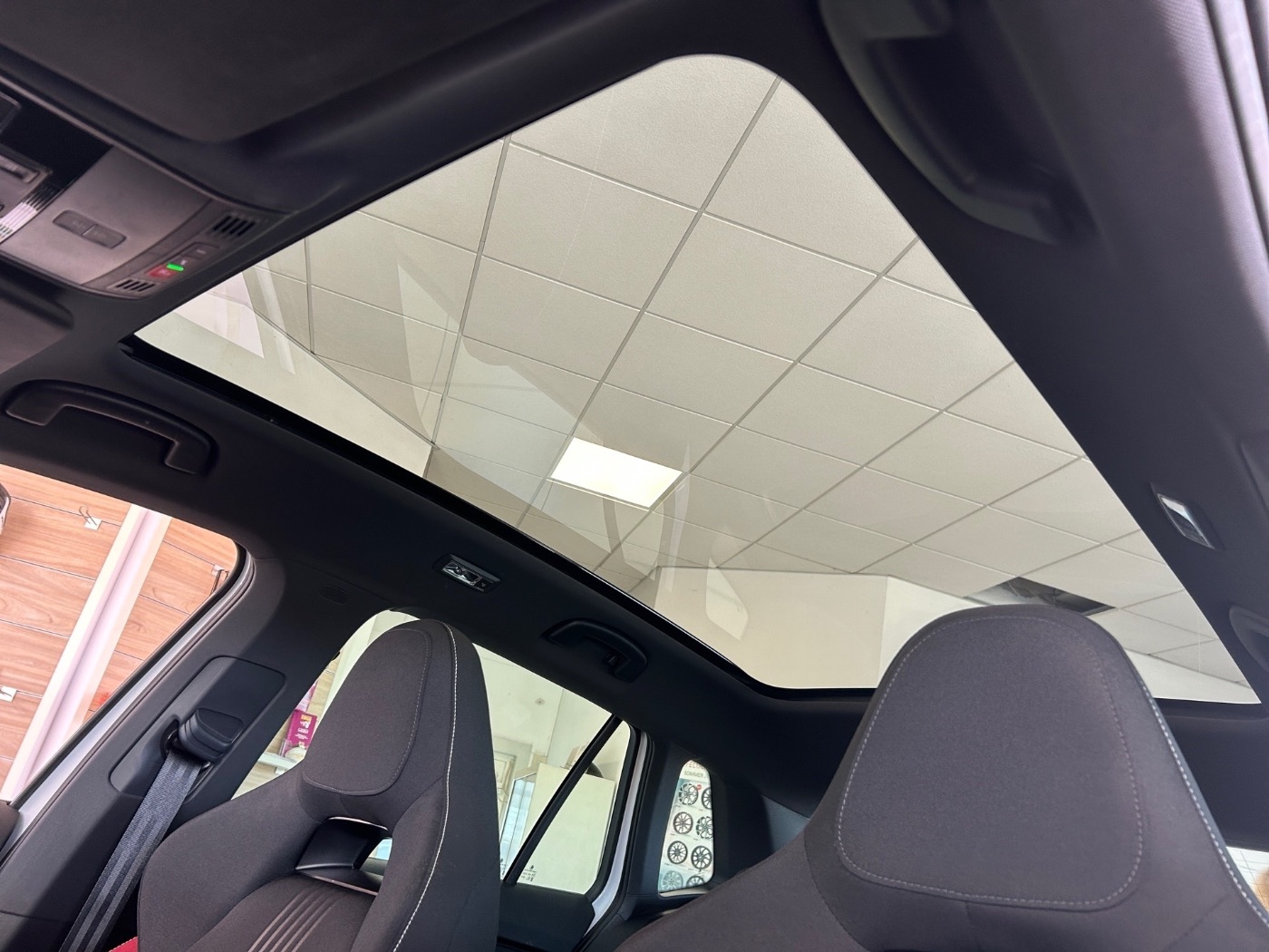 Škoda Kamiq 1.0 TSI Monte Carlo LM Pano Kam. 2xKlima Bild 13