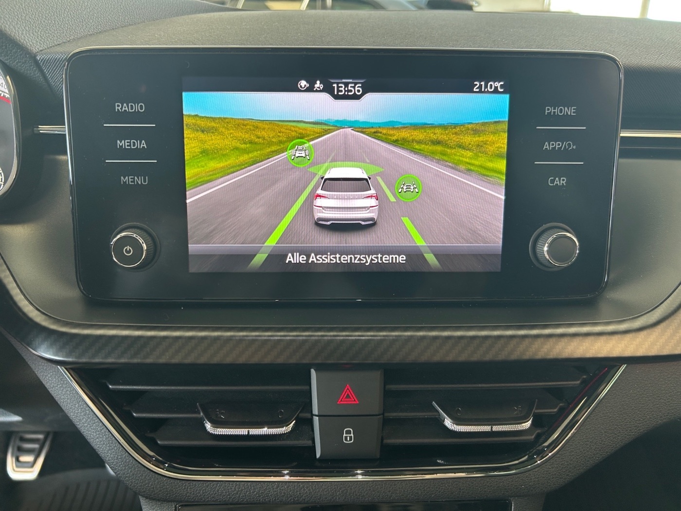 Škoda Kamiq 1.0 TSI Monte Carlo LM Pano Kam. 2xKlima Bild 14