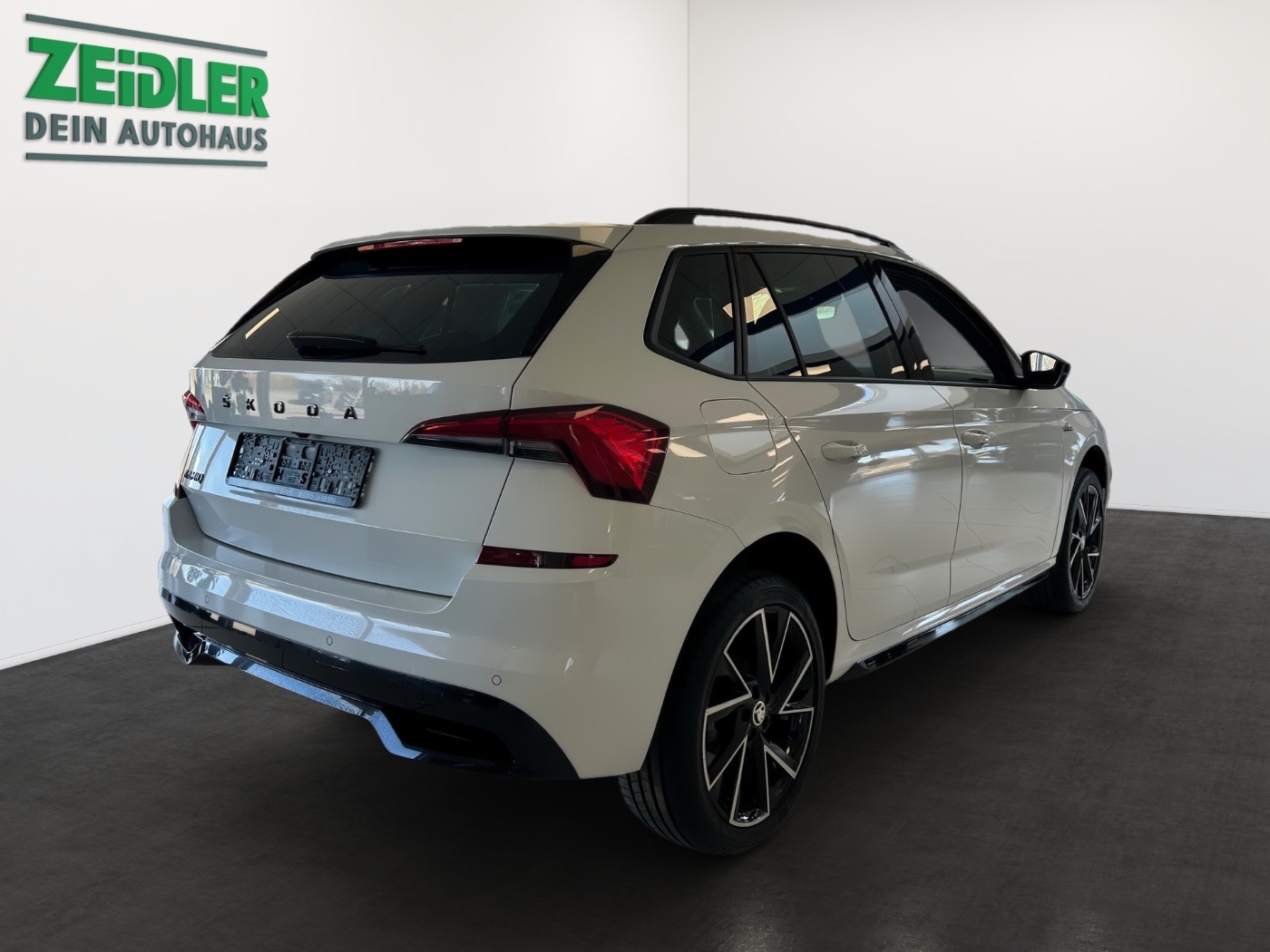 Škoda Kamiq 1.0 TSI Monte Carlo LM Pano Kam. 2xKlima Bild 3