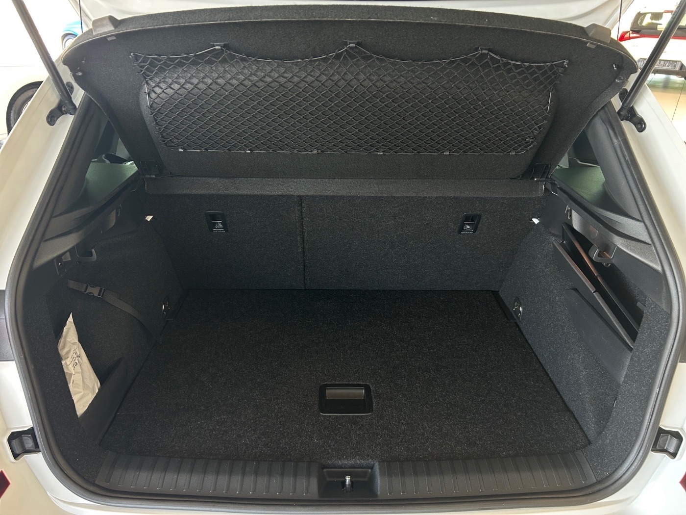 Škoda Kamiq 1.0 TSI Monte Carlo LM Pano Kam. 2xKlima Bild 10