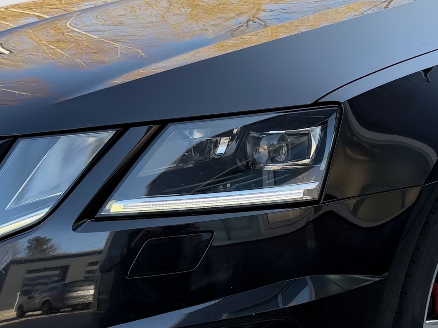 Škoda Octavia 2.0 TSI RS 245 LM Navi LED 2xKlima Bild 5