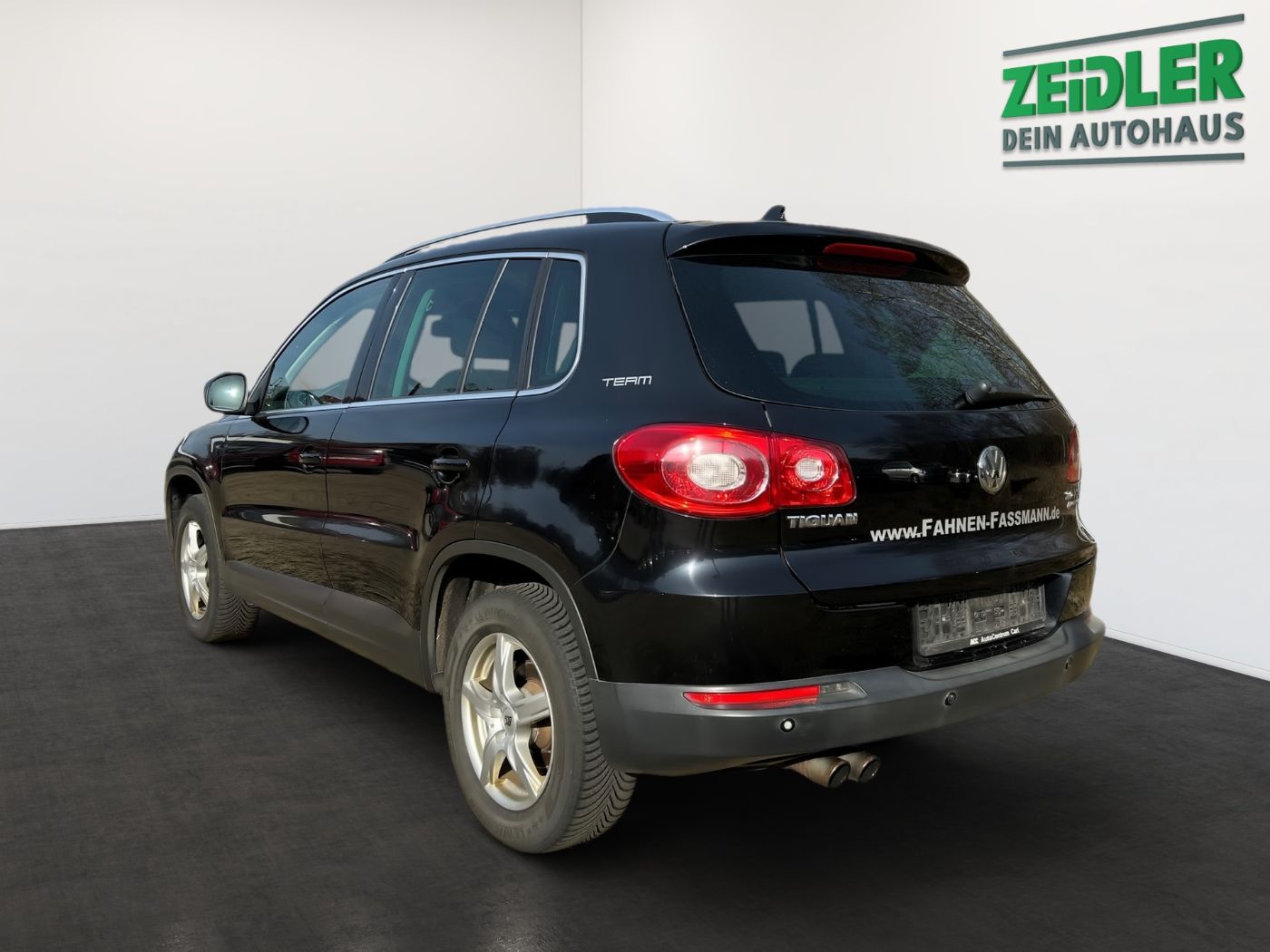 VW Tiguan 2.0 TSI 4Motion Team Navi SportS. ParkAss Bild 4
