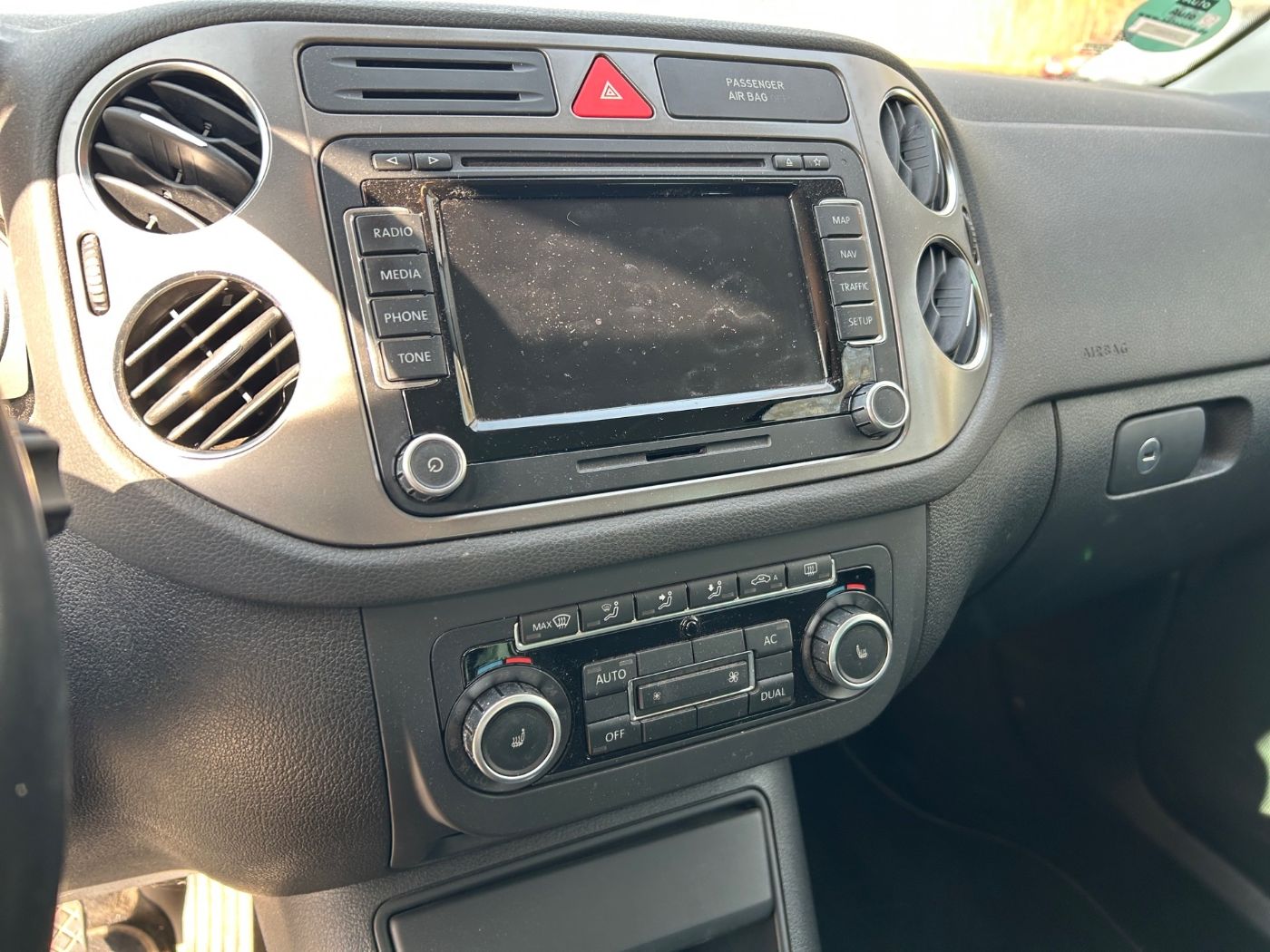 VW Tiguan 2.0 TSI 4Motion Team Navi SportS. ParkAss Bild 15