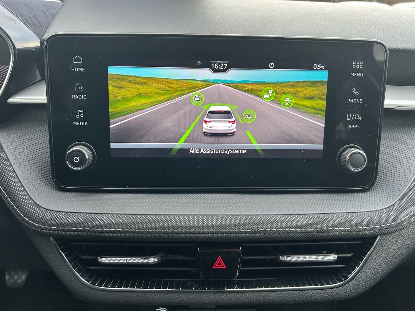 Škoda Fabia 1.0 MPI Selection Climatronic LED Tempomat Bild 13