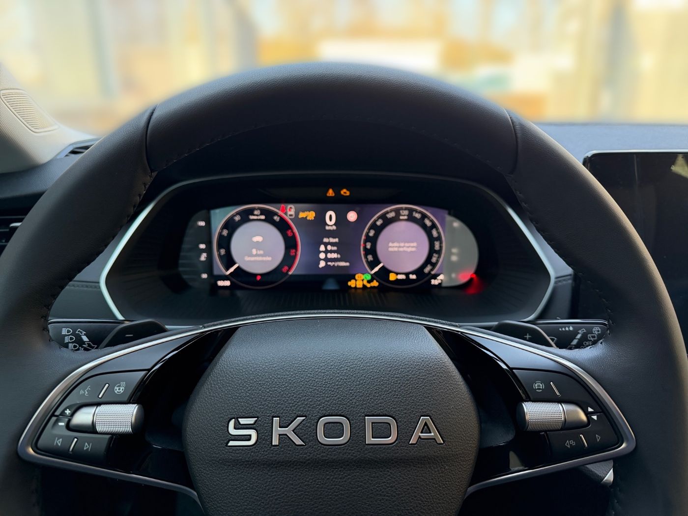Škoda Octavia Combi Selection 2,0 TDI DSG Navi Kam. ACC Bild 8