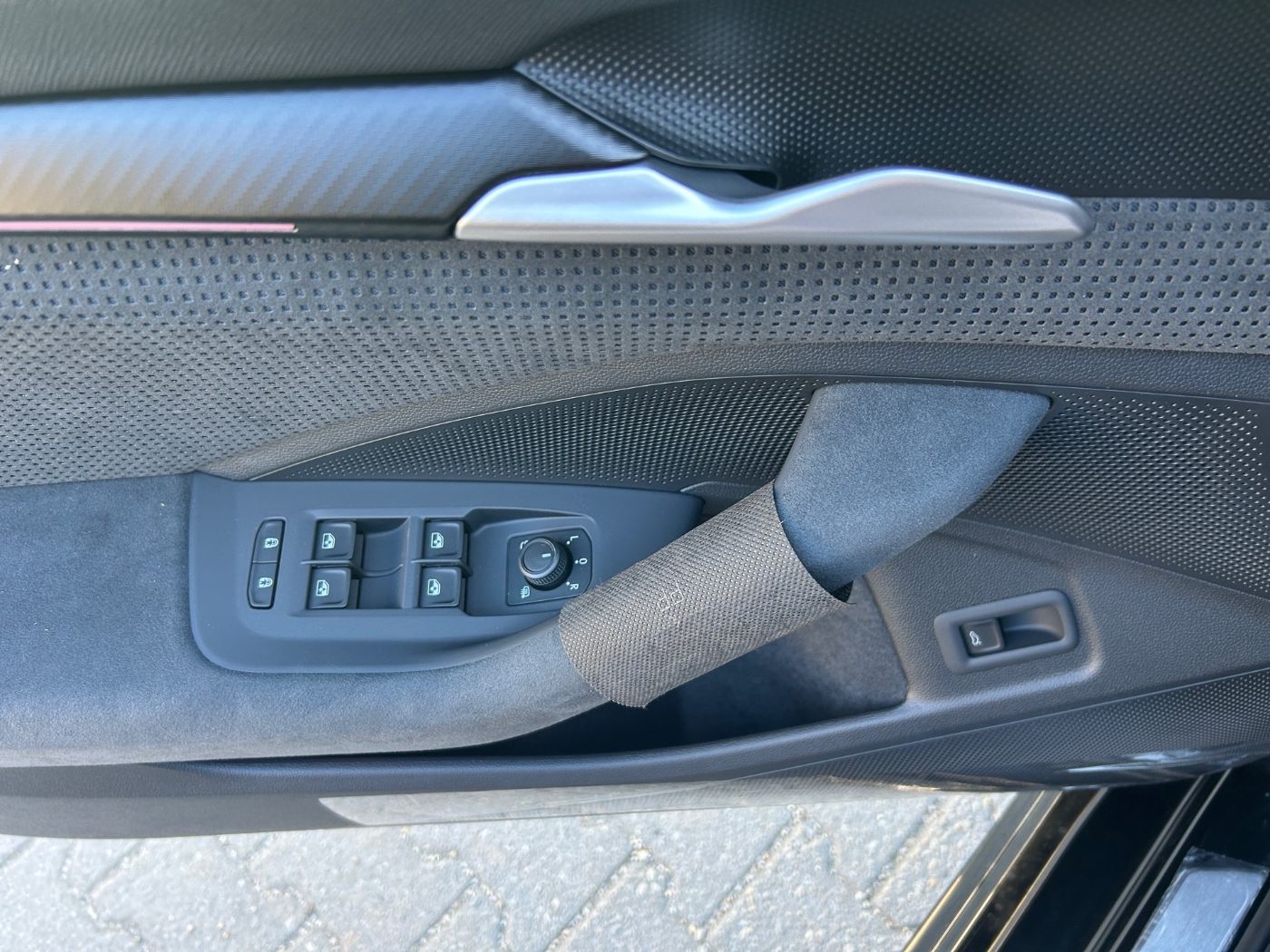 Škoda Superb Combi Sportline 2,0 TSI DSG Navi AHZV Bild 17