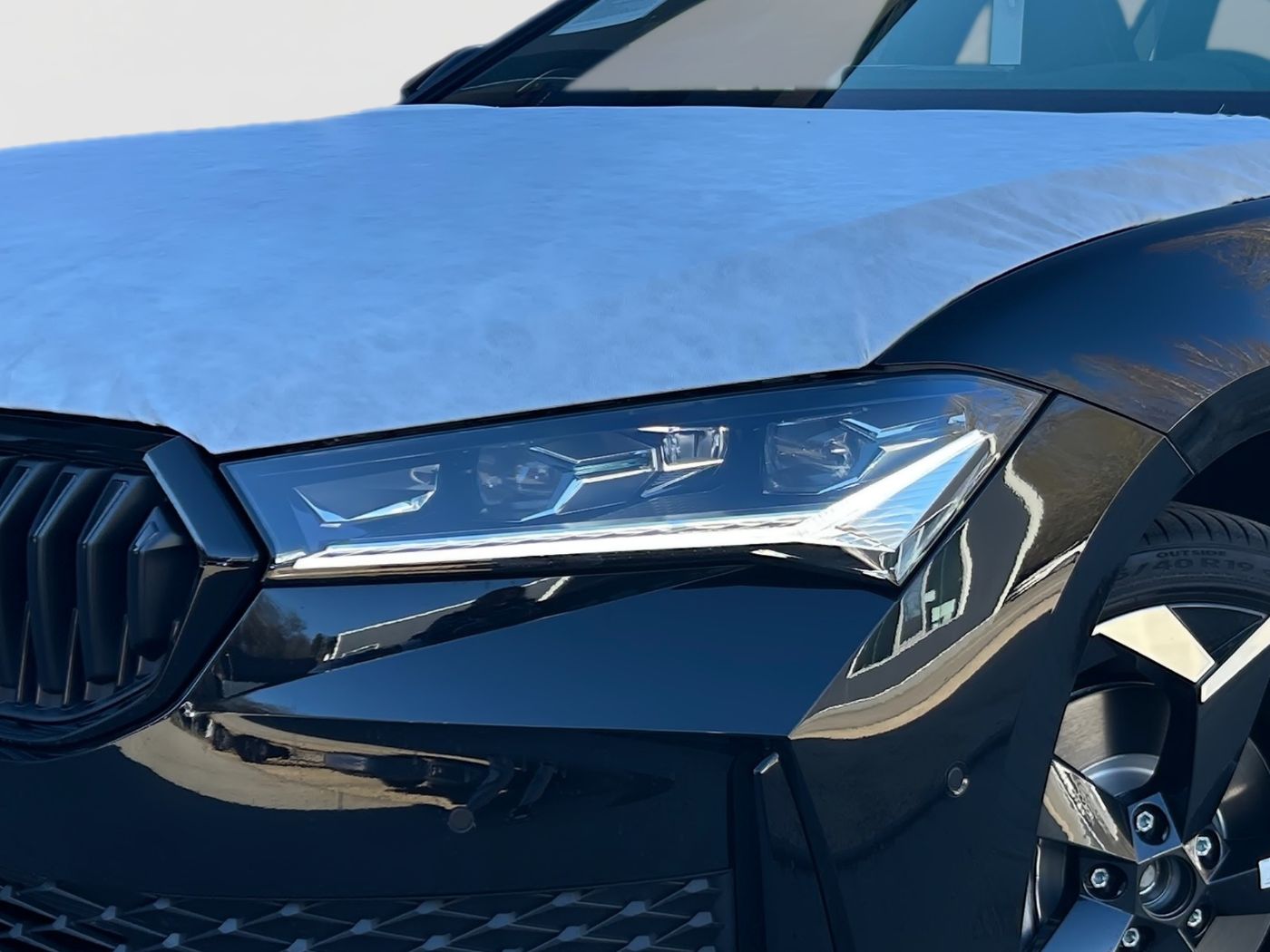 Škoda Superb Combi Sportline 2,0 TSI DSG Navi AHZV Bild 5