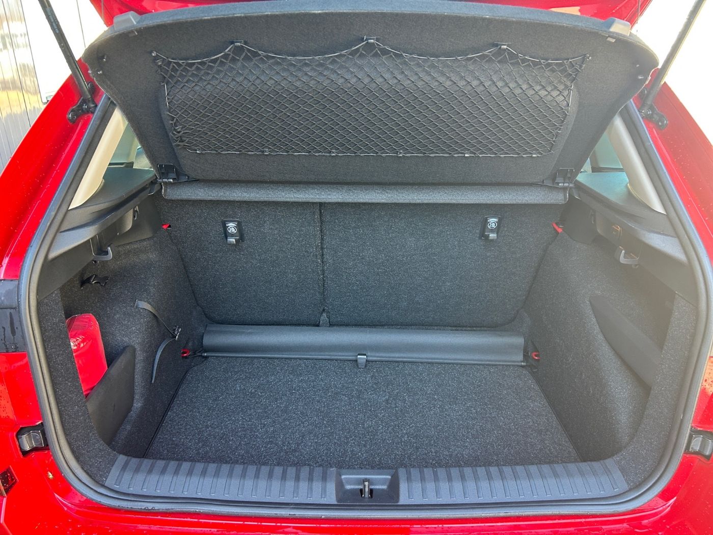 Škoda Kamiq 1.0 TSI Tour LM  KlimaA LED PDC SHZ Bild 12