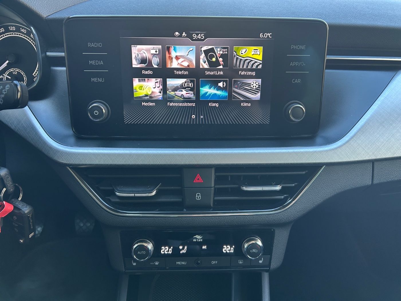 Škoda Kamiq 1.0 TSI Tour LM  KlimaA LED PDC SHZ Bild 9