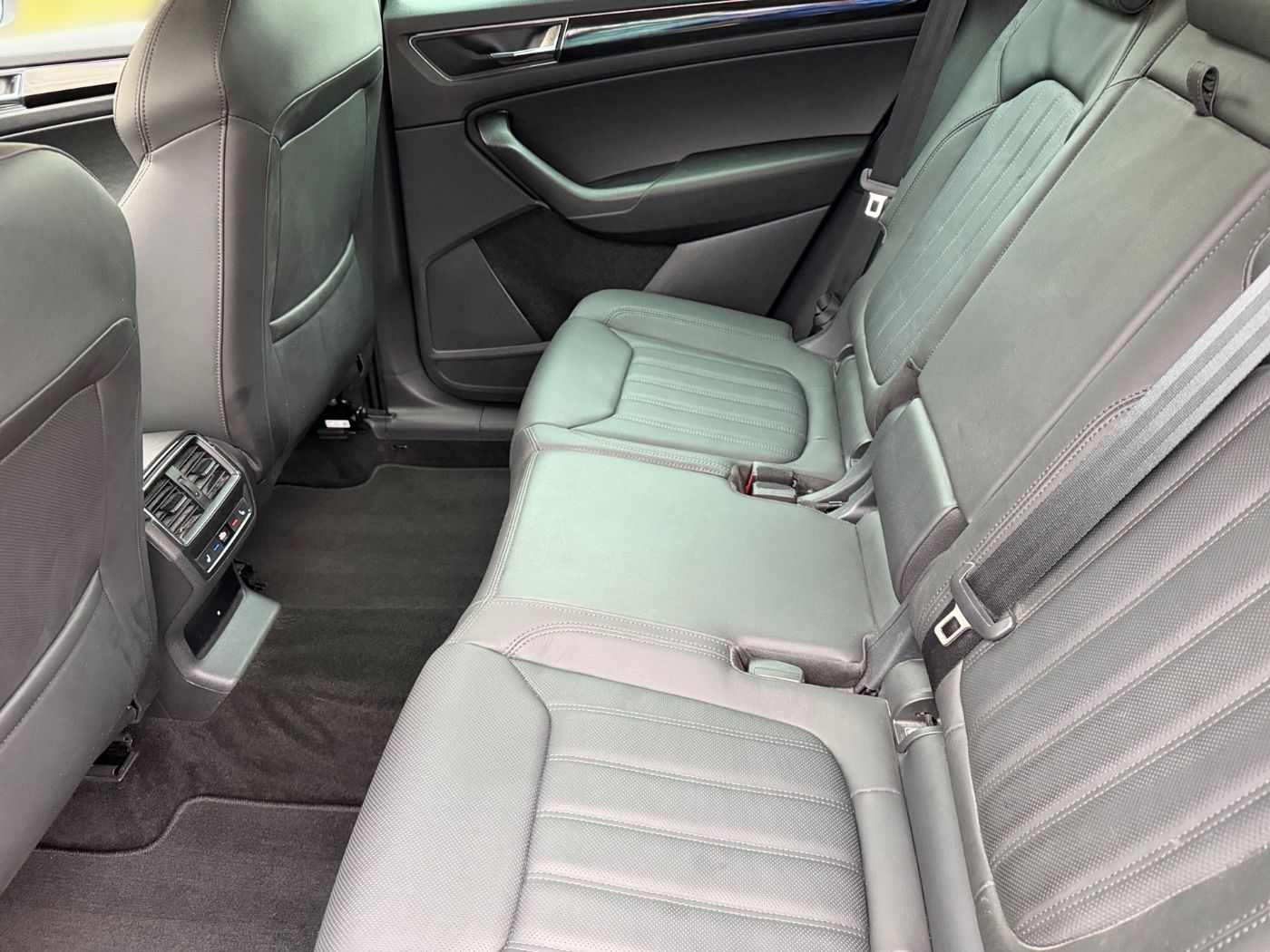 Škoda Kodiaq 2.0 TDI L&amp;K 4x4 DSG LM Navi Kam. Standh. Bild 11