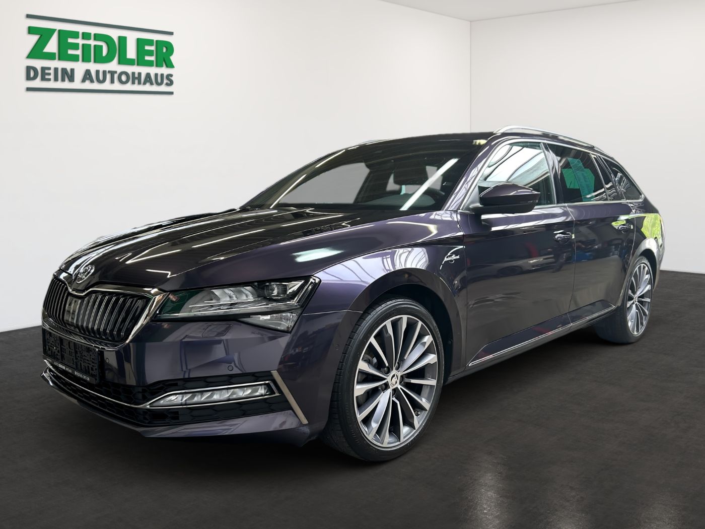 Škoda Superb Combi 2.0 TSI L&amp;K 4x4 LM Navi Pano 360 SD