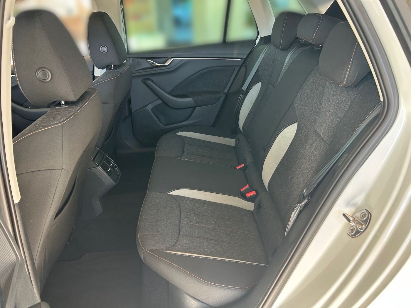 Škoda Kamiq 1.0 TSI Style LM 2xKlima Fernlichtass. LED Bild 10